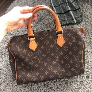 Vintage Louis Vuitton speedy 30